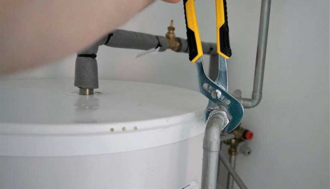 How to prevent frozen pipes during winter